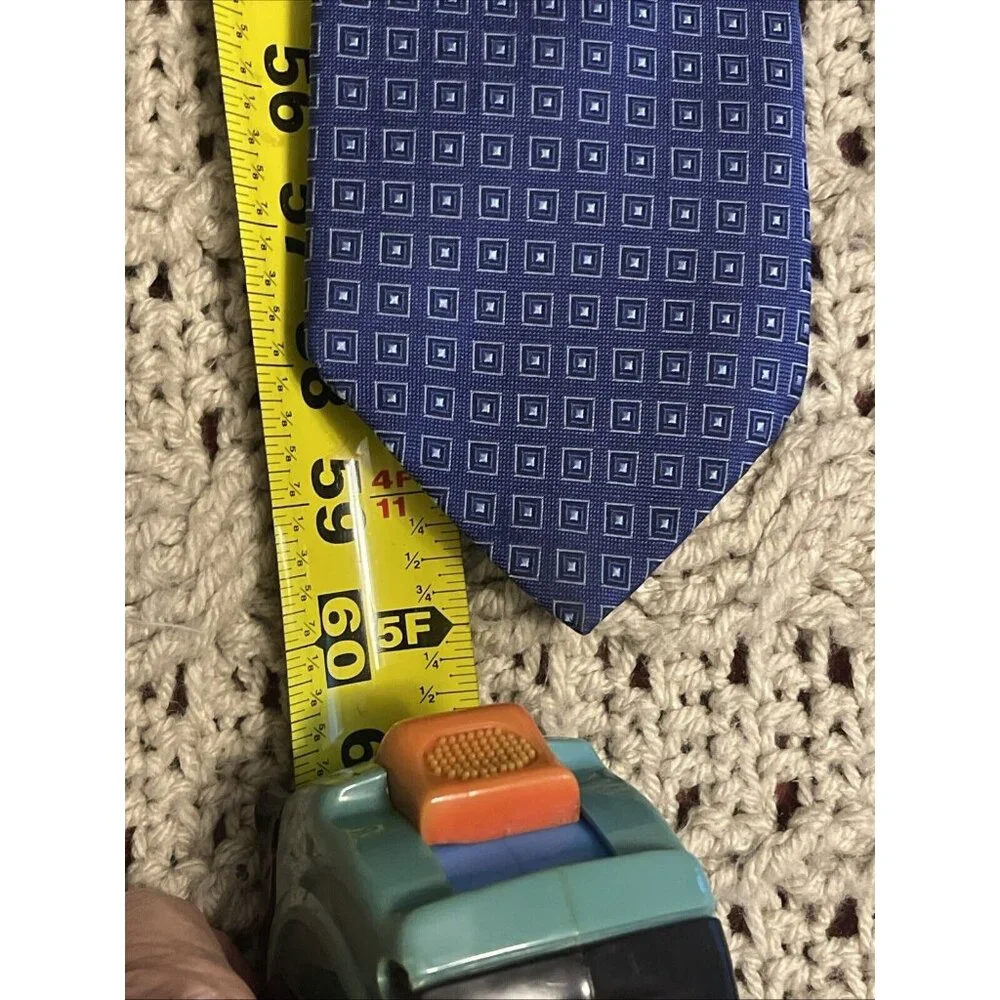 BROOKS BROTHERS 346‎ Men's 100% Silk Necktie Designer Geometric Squares Blue